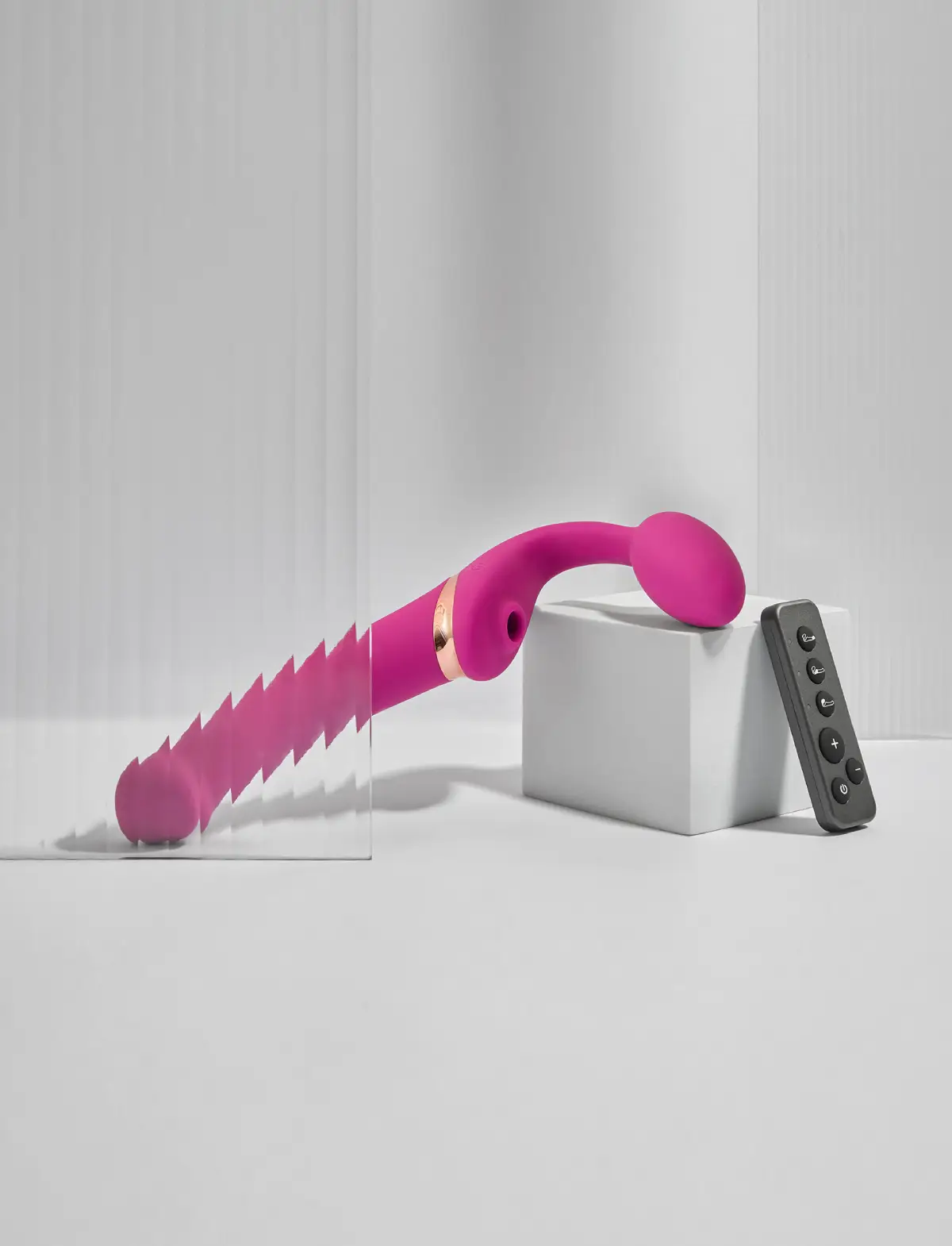 Strap-on Multi Orgasm Télécommandé 3 moteurs - Gode à moteur - Image 15
